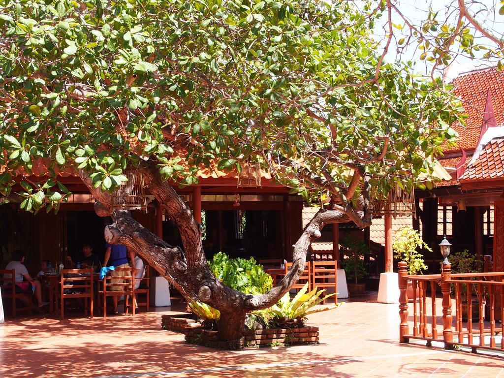 哈利平房＆餐厅酒店 湄南海滩 外观 照片